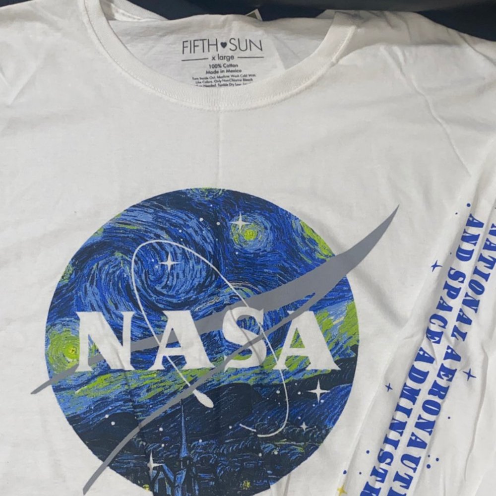 NASA Long-Sleeve Top (Large)